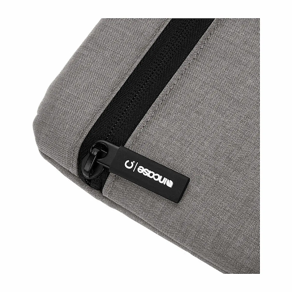 Incase carry sleeve for 13 inch laptops, grey, zip